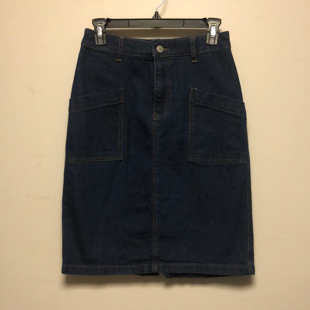 Women’s denim pencil skirt